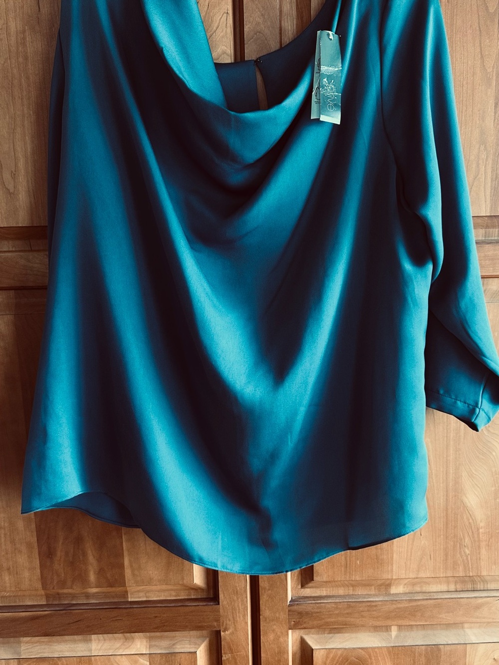 Prive’ Atlantic Teal Blue Women's Top -NWT, XL, 3/4 length sleeve 24” P-T-P